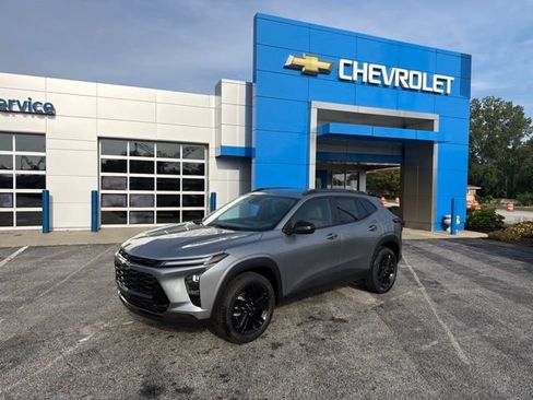 New 2026 Chevrolet Trax ACTIV w/ Driver Confidence Package FWD image 2