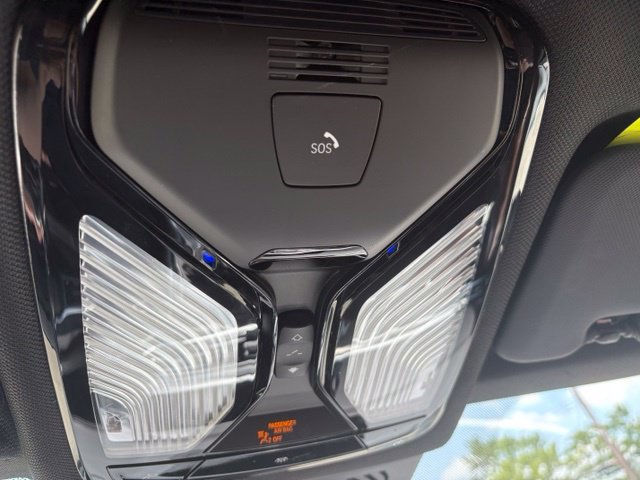 Used 2020 BMW X6 M50i AWD/4WD image 35