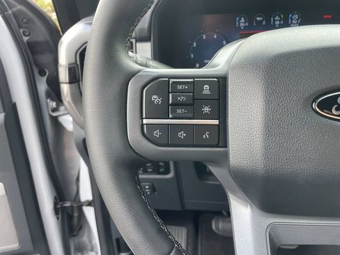 Used 2025 Ford F150 Lariat w/ Equipment Group 501A Mid AWD/4WD image 18
