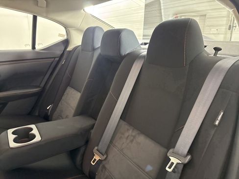 Used 2024 Nissan Sentra SR FWD image 22