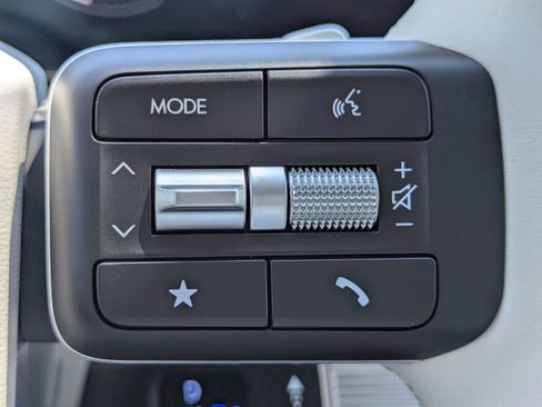 New 2026 Hyundai Santa Fe SE FWD image 25