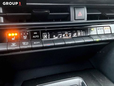 Certified 2025 Toyota Crown Signia w/ Advanced Technology Package AWD/4WD image 35