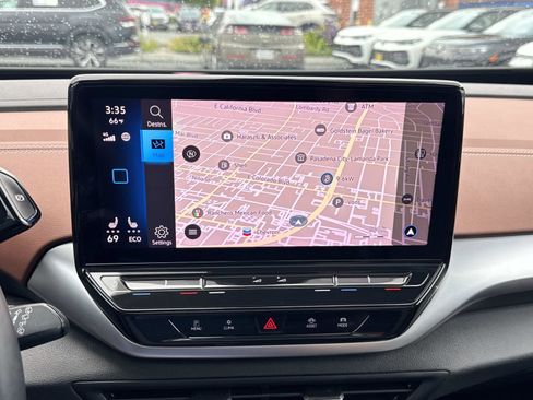 Certified 2021 Volkswagen ID.4 Pro S w/ ID.4 Protection Package (IPT) AWD/4WD image 29