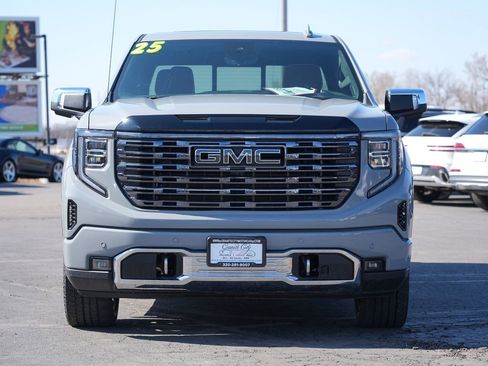 Used 2025 GMC Sierra 1500 Denali Ultimate AWD/4WD image 8