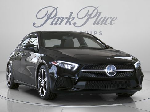 Used 2022 Mercedes-Benz A 220 image 35