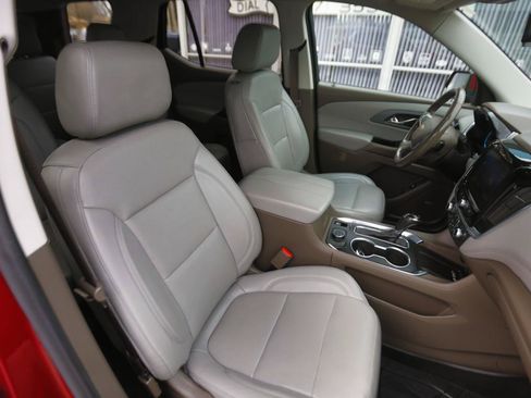 Used 2020 Chevrolet Traverse Premier w/ LPO, Floor Liner Package AWD/4WD image 19