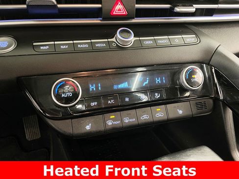 Used 2023 Hyundai Elantra Limited w/ Preferred Accessory Package FWD image 8
