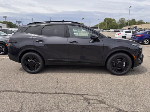 New 2026 Kia Sportage X-Line AWD/4WD image 2
