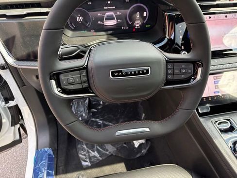 New 2025 Jeep Wagoneer S Limited w/ Comfort Package image 17