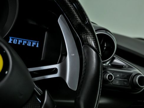Used 2020 Ferrari F8 Tributo RWD image 30