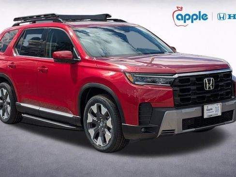 New 2026 Honda Pilot Touring image 1