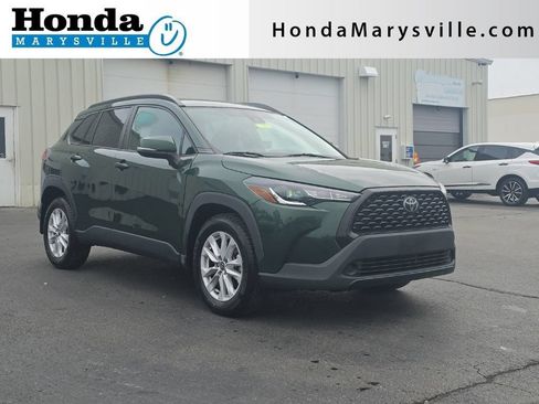 Used 2022 Toyota Corolla Cross LE AWD/4WD image 1