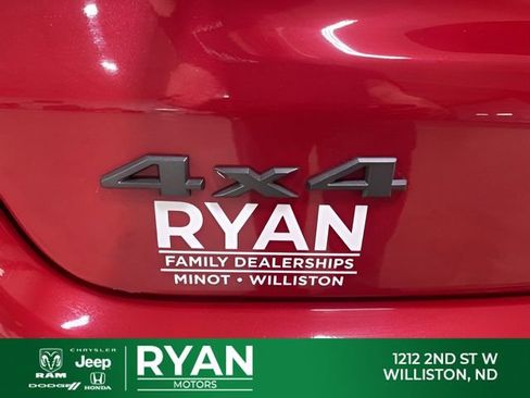 Used 2023 Jeep Compass Trailhawk w/ Trailhawk Elite Group AWD/4WD image 51