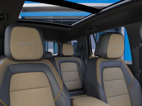 New 2026 Chevrolet Equinox ACTIV w/ Convenience Package III image 25