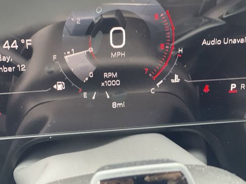 New 2026 GMC Yukon Elevation image 12