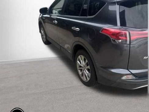 Used 2017 Toyota RAV4 Limited w/ Advanced Technology Package AWD/4WD image 6