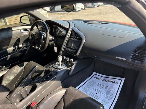 Used 2012 Audi R8 V8 image 33