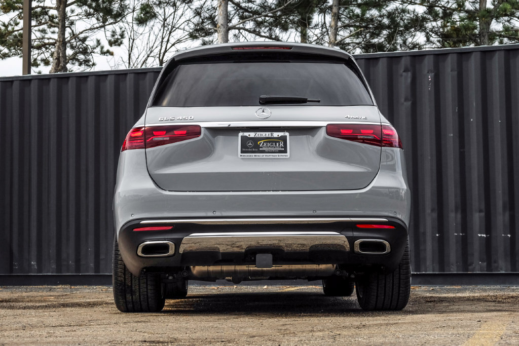 Used 2026 Mercedes-Benz GLS 450 4MATIC image 8