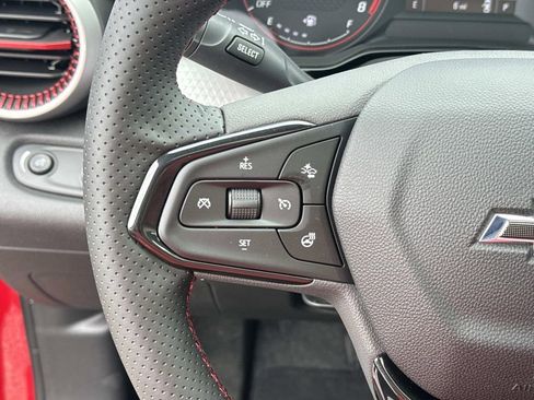 New 2026 Chevrolet Trax RS w/ Sunroof Package FWD image 23