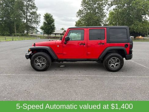 Used 2017 Jeep Wrangler Unlimited Rubicon w/ Connectivity Group AWD/4WD image 2