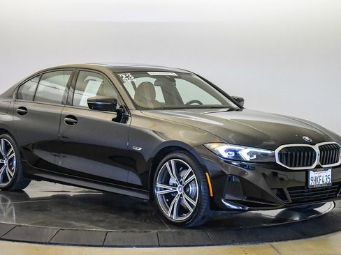 Certified 2023 BMW 330e w/ Parking Assistance Package RWD image 6