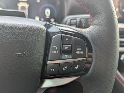 Used 2025 Ford Explorer ST-Line AWD/4WD image 18