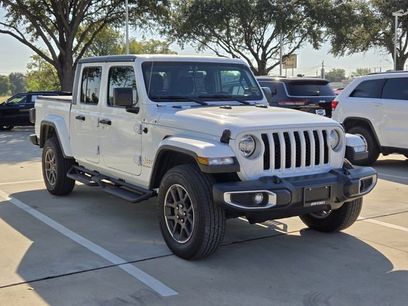 Used 2023 Jeep Gladiator Overland