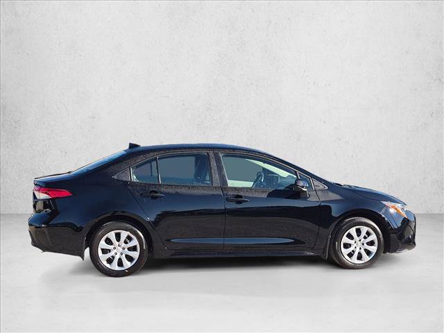 Used 2026 Toyota Corolla LE FWD image 4