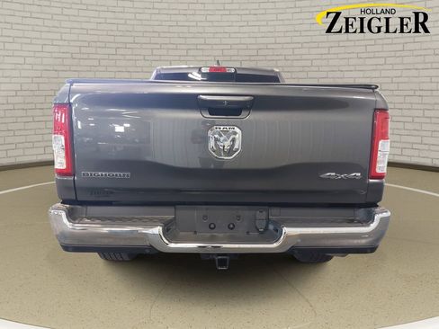 Used 2022 RAM 1500 Big Horn AWD/4WD image 6