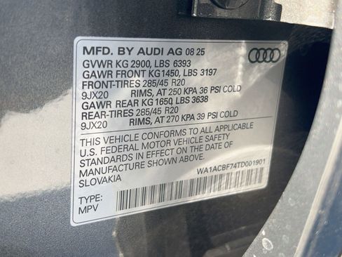 New 2026 Audi Q7 2.0T Premium image 18
