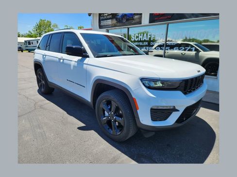 Used 2024 Jeep Grand Cherokee Limited w/ Luxury Tech Group II AWD/4WD image 1