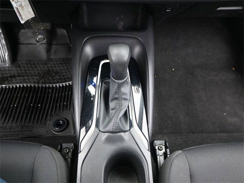 Used 2024 Toyota Corolla LE image 9