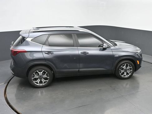 Used 2023 Kia Seltos EX AWD/4WD image 41