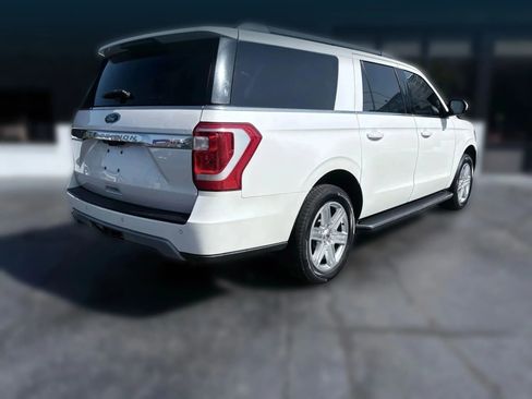 Used 2019 Ford Expedition Max XLT w/ Equipment Group 202A image 5