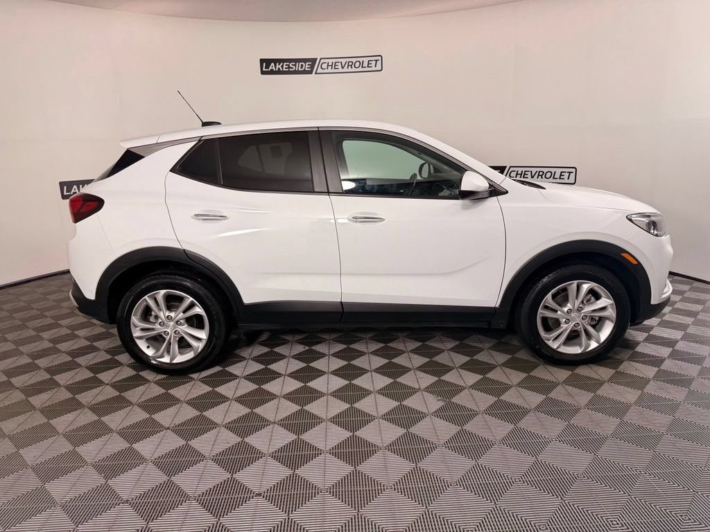 Used 2023 Buick Encore GX Preferred w/ Cold Weather Comfort Package AWD/4WD image 7