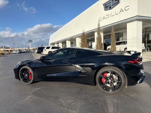 Used 2020 Chevrolet Corvette Stingray Coupe w/ Z51 Performance Package image 8
