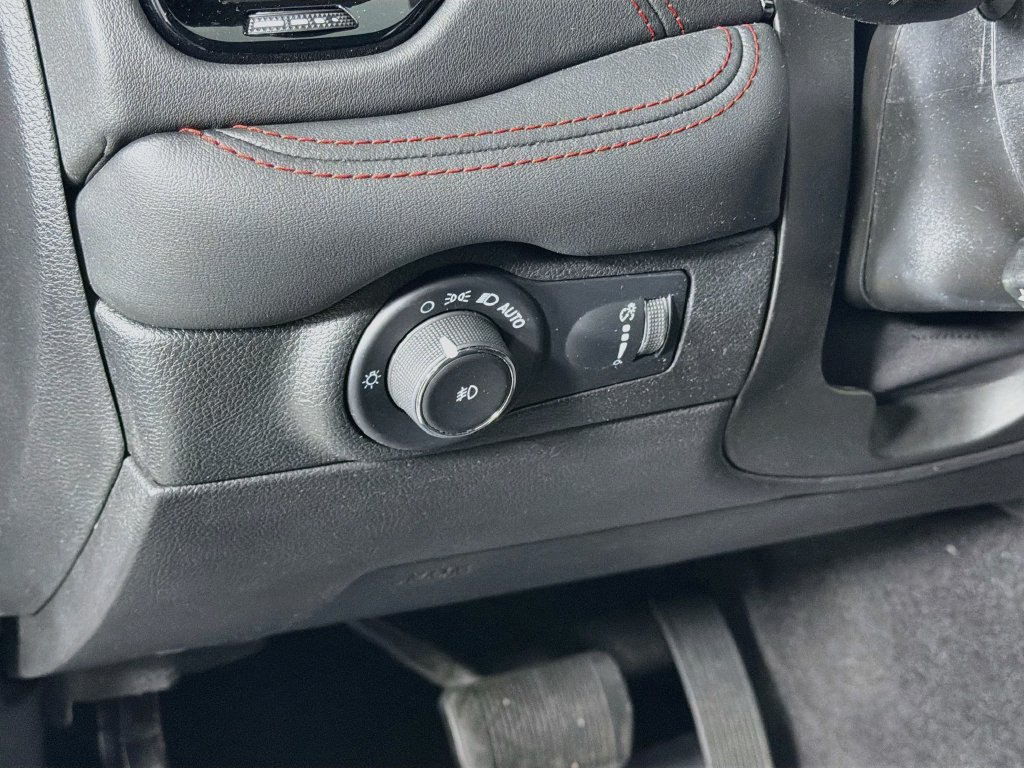 Used 2023 Dodge Durango GT AWD/4WD image 10