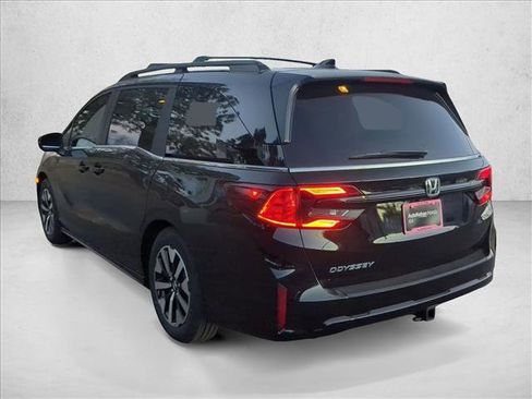 New 2026 Honda Odyssey EX-L image 9