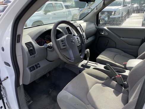 Used 2019 Nissan Frontier S image 11