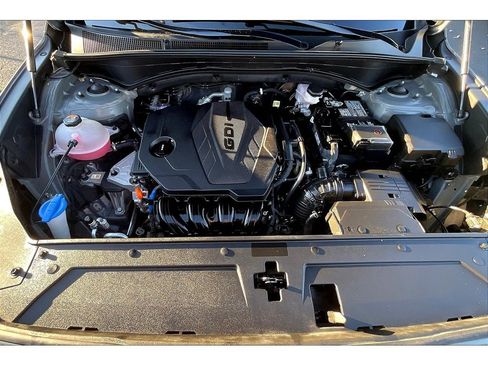 Used 2023 Hyundai Santa Fe SEL image 10