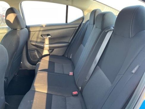 Used 2023 Nissan Sentra SV w/ Trunk Package image 12