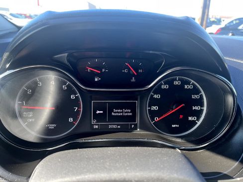 Used 2019 Chevrolet Cruze LS image 15