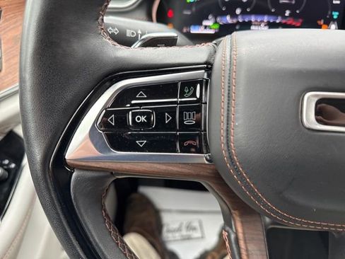 Used 2022 Jeep Grand Cherokee Summit w/ Advanced Protech Group IV image 41