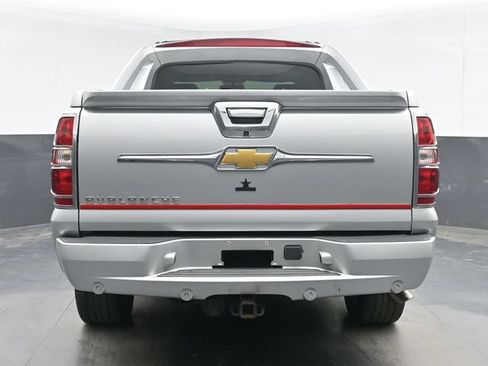 Used 2013 Chevrolet Avalanche LT AWD/4WD image 9