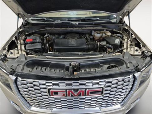 Used 2021 GMC Yukon Denali w/ Denali Ultimate Package image 20