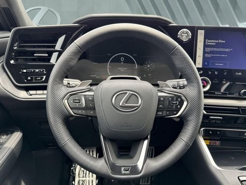 Certified 2026 Lexus TX 500h AWD w/ Technology Package image 14