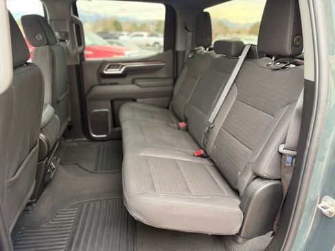 Used 2025 Chevrolet Silverado 1500 LT AWD/4WD image 18