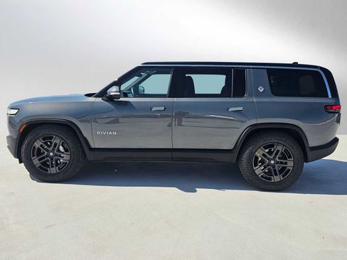 Used 2024 Rivian R1S Adventure AWD/4WD image 6