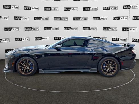Used 2025 Ford Mustang Dark Horse RWD image 3