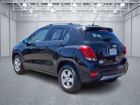 Used 2022 Chevrolet Trax LT w/ Driver Confidence Package AWD/4WD image 7